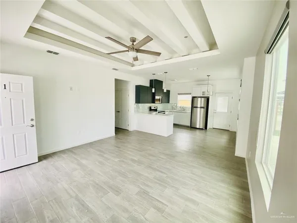 $1,225 | 909 West Carmel Avenue, Unit 1, Pharr, TX 78577