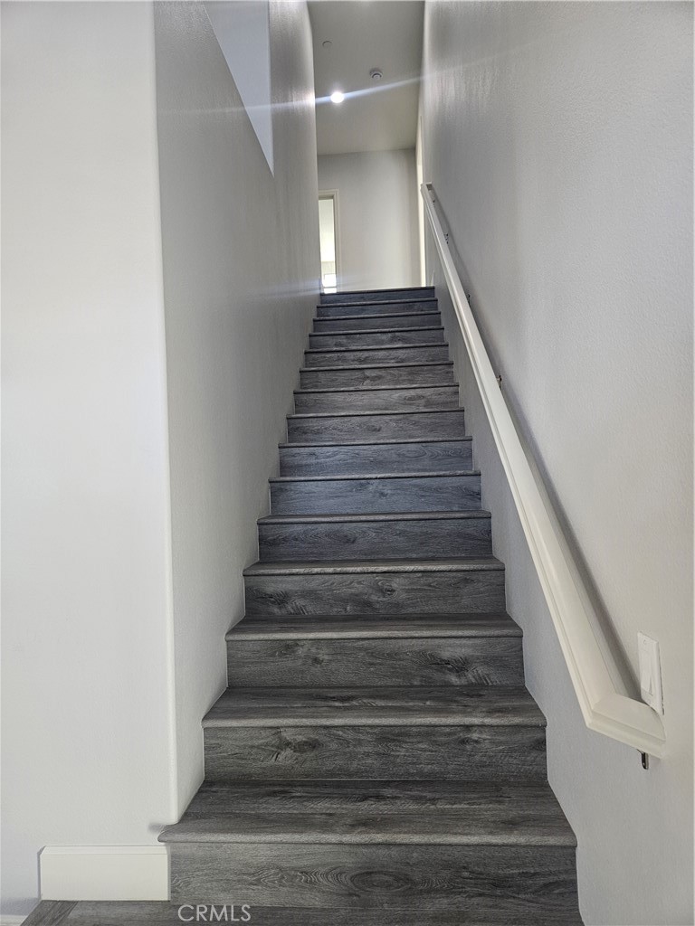 5215 Peony Court Riverside, CA 92506 - Photo 8 of 8 Stairs