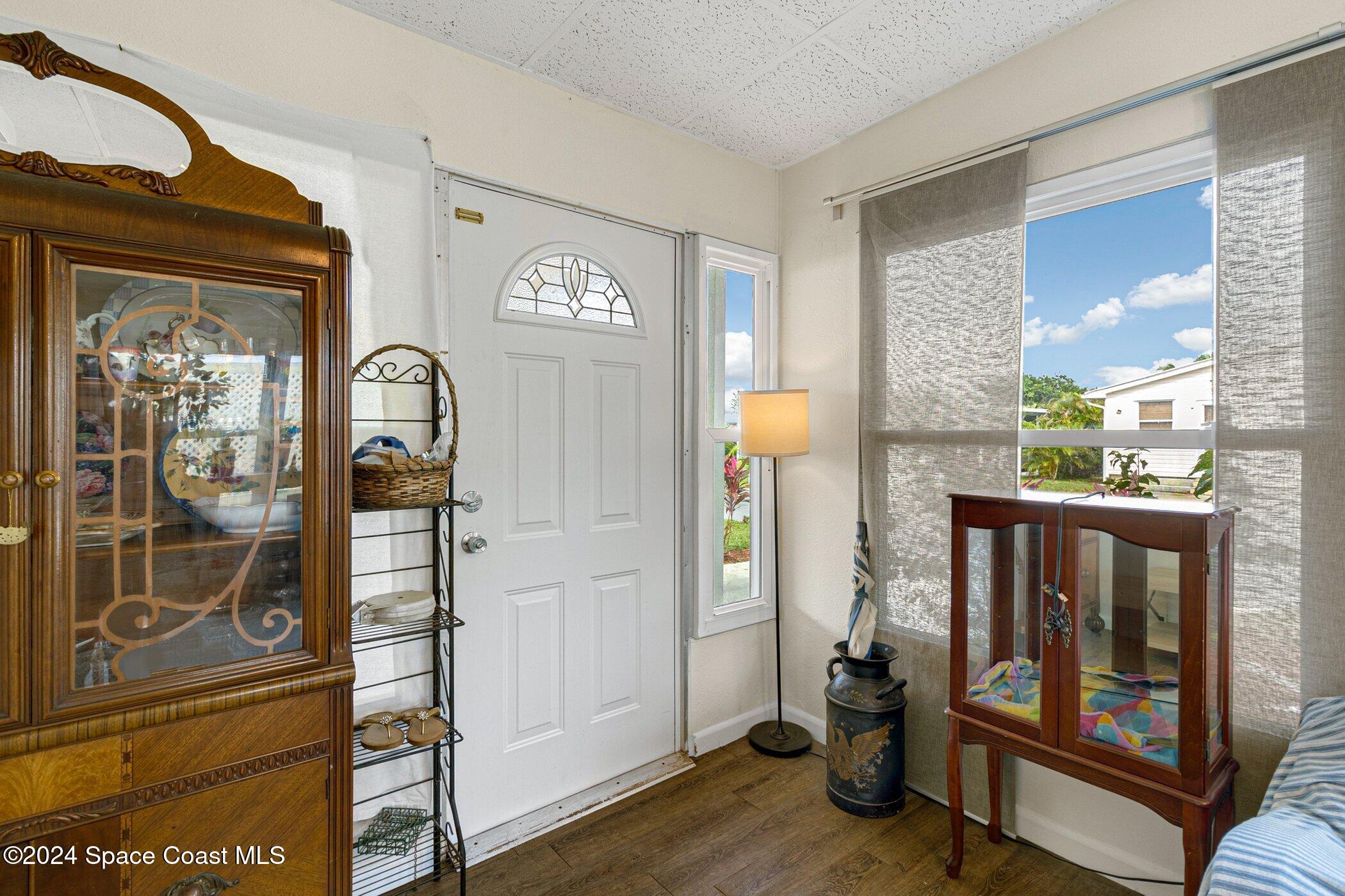 921 Laurel Circle Barefoot Bay, FL 32976 - Photo 12 of 56 921-Laurel-201.jpg-SMALL