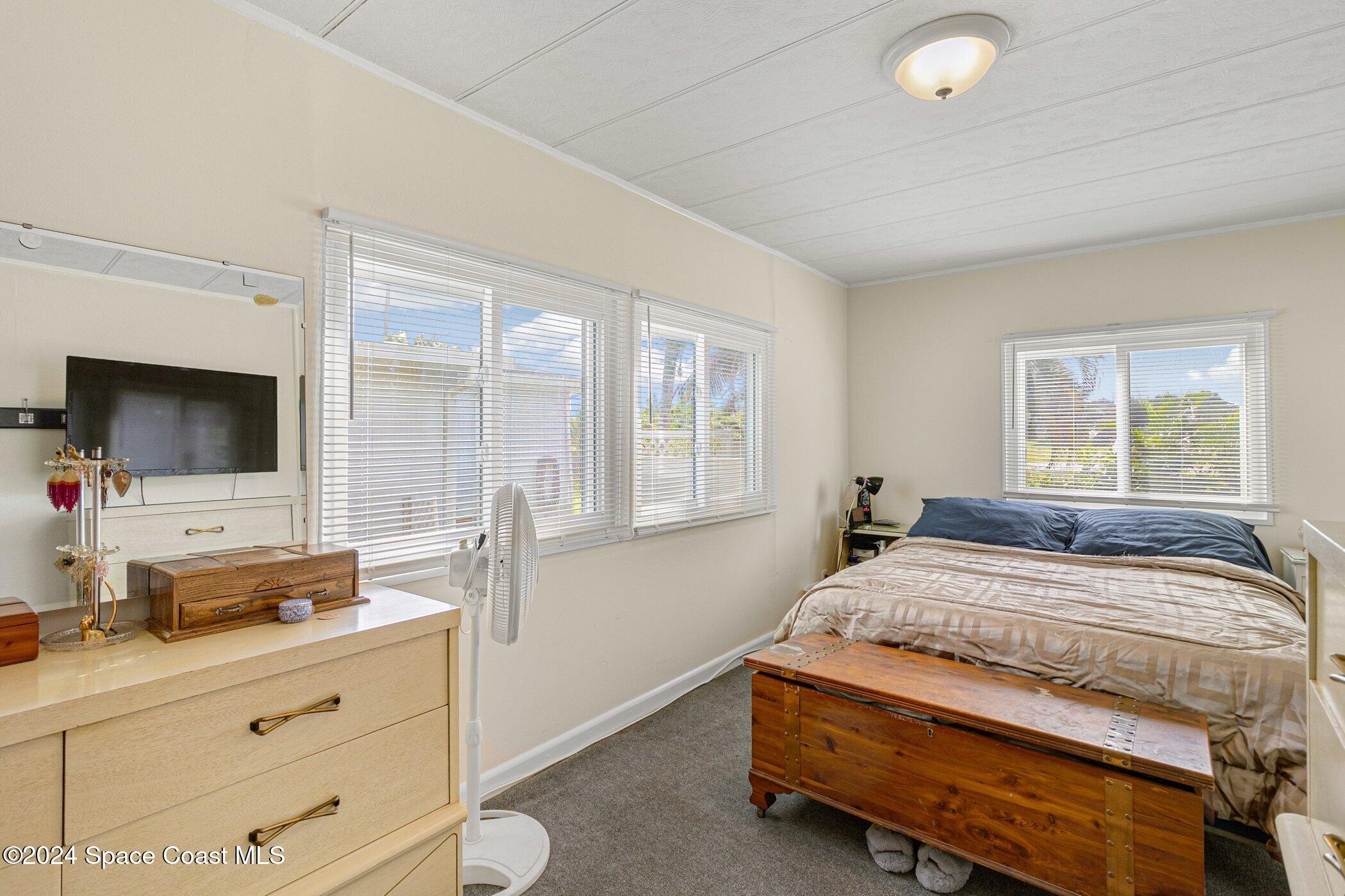 921 Laurel Circle Barefoot Bay, FL 32976 - Photo 16 of 56 921-Laurel-222.jpg-SMALL