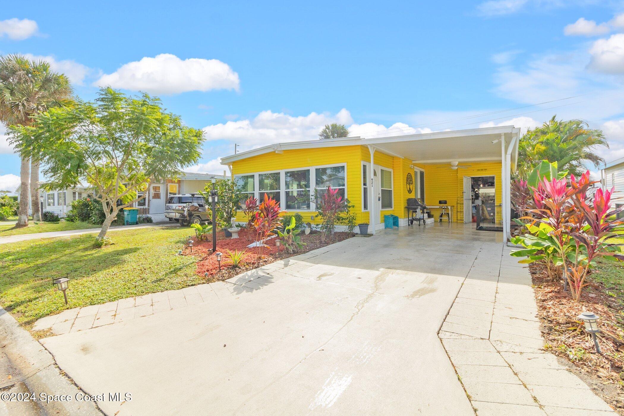 921 Laurel Circle Barefoot Bay, FL 32976 - Photo 24 of 56 921-Laurel-100.jpg-SMALL