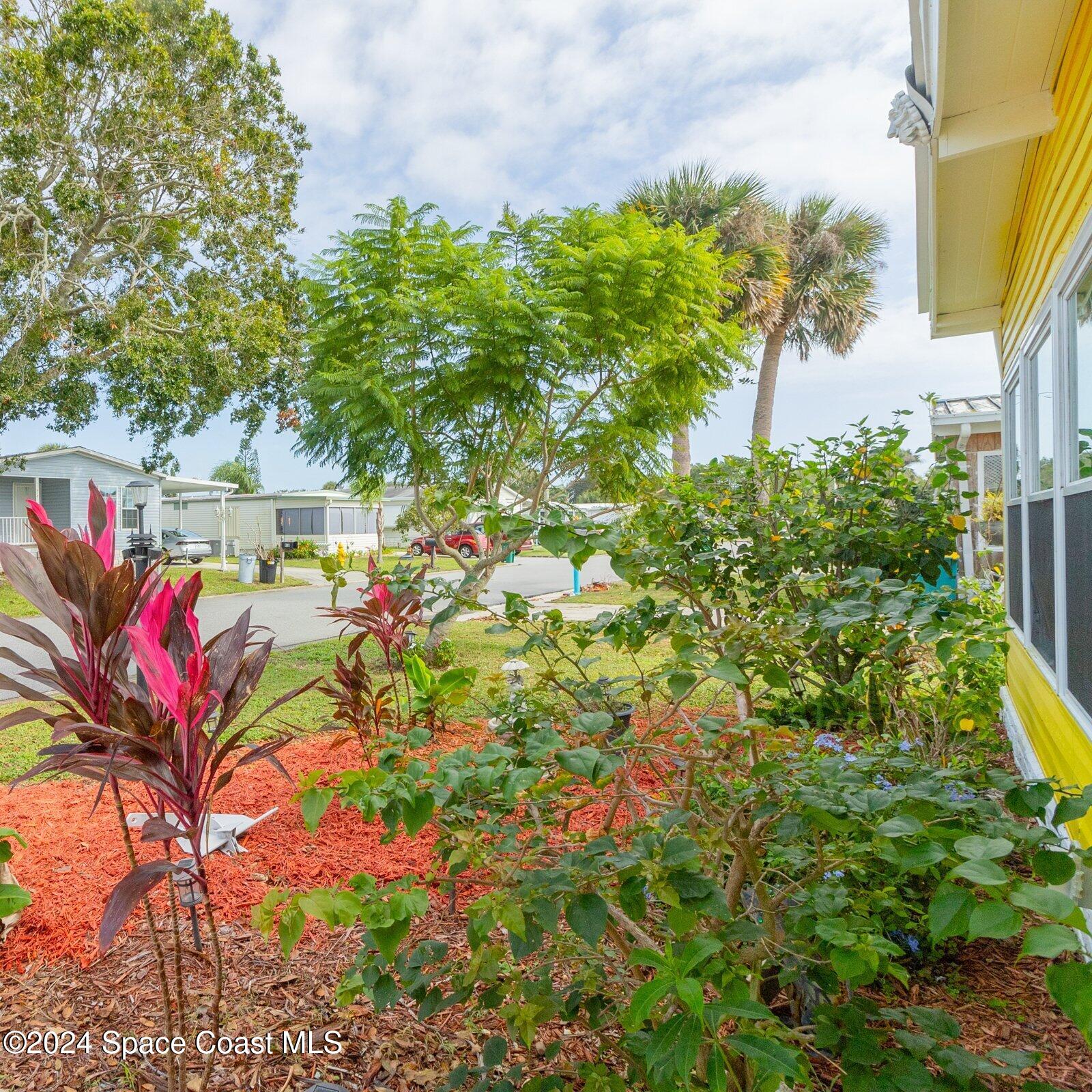 921 Laurel Circle Barefoot Bay, FL 32976 - Photo 26 of 56 921-Laurel-104.jpg-SMALL
