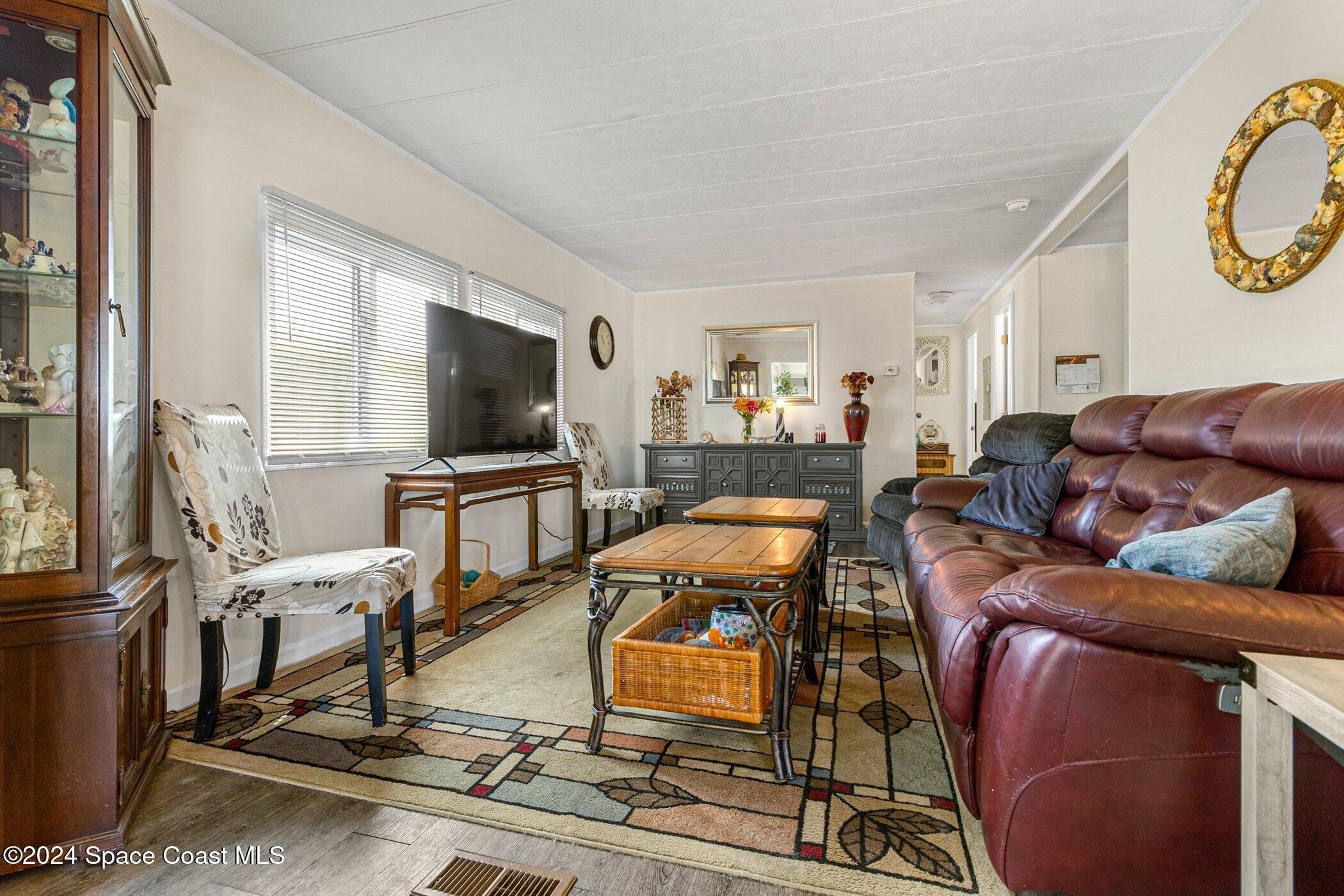 921 Laurel Circle Barefoot Bay, FL 32976 - Photo 9 of 56 921-Laurel-210.jpg-SMALL