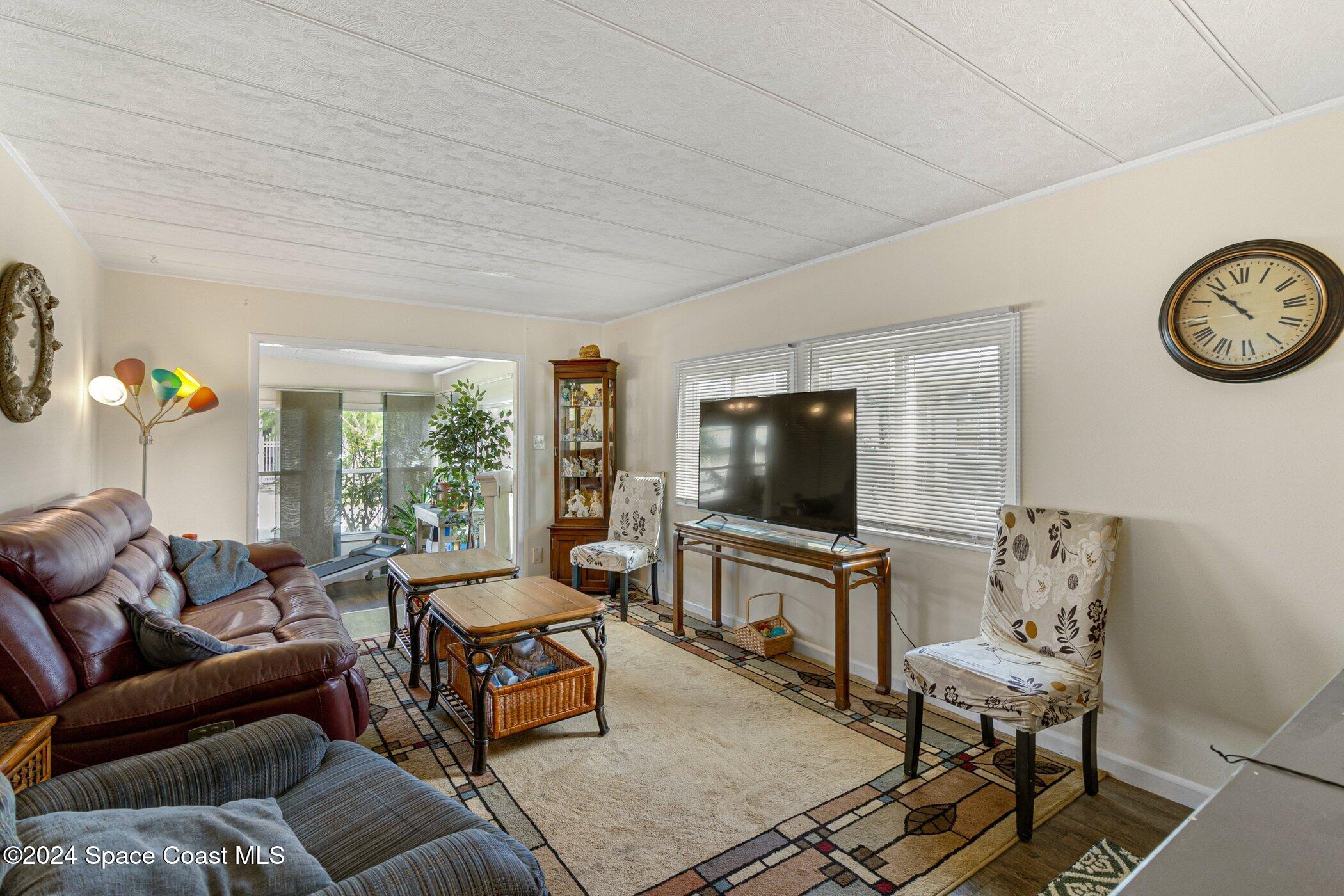 921 Laurel Circle Barefoot Bay, FL 32976 - Photo 10 of 56 921-Laurel-212.jpg-SMALL