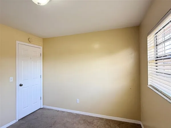 $2,395 | 1219 Julian Ln Drive, Tampa, FL 33619