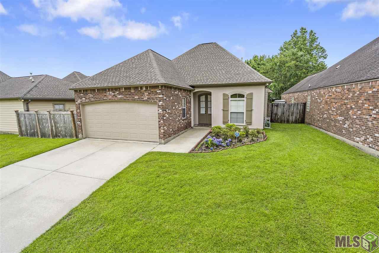 12909 Hidden Ridge Drive Baton Rouge, LA 70816 - Photo 1 of 22