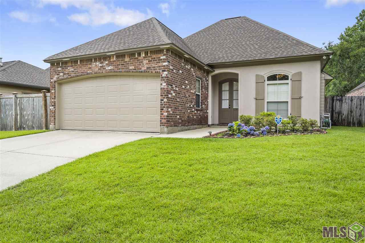 12909 Hidden Ridge Drive Baton Rouge, LA 70816 - Photo 2 of 22