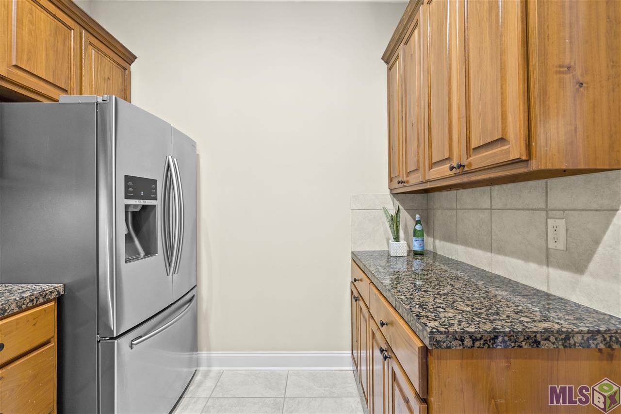 12909 Hidden Ridge Drive Baton Rouge, LA 70816 - Photo 6 of 22