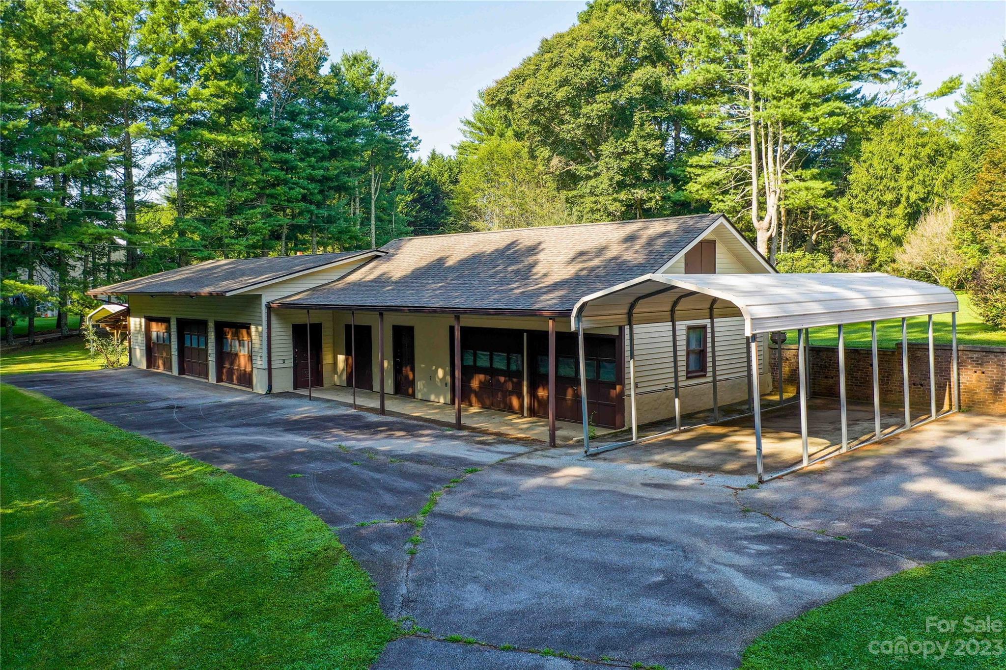 98 Williams Road Fletcher, NC 28732 - Photo 2 of 33 Gallery Image 2