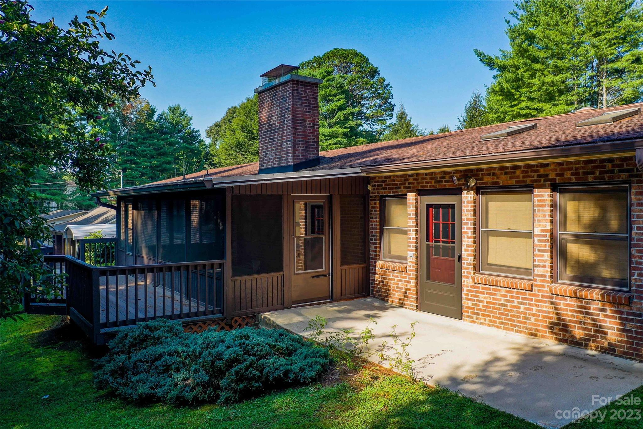 98 Williams Road Fletcher, NC 28732 - Photo 23 of 33 Gallery Image 23