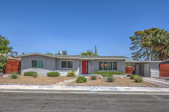 $2,995 | 2400 Sherman Place, Las Vegas, NV 89102