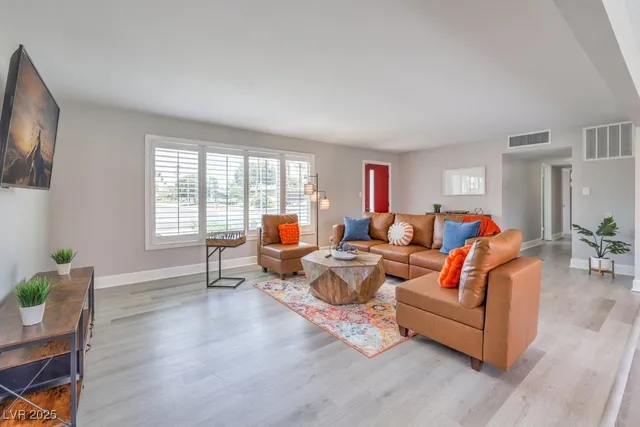 $2,995 | 2400 Sherman Place, Las Vegas, NV 89102