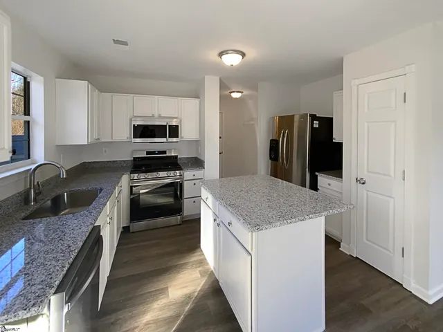 $280,000 | 107 Hampton Ridge Drive, Greer, SC 29651