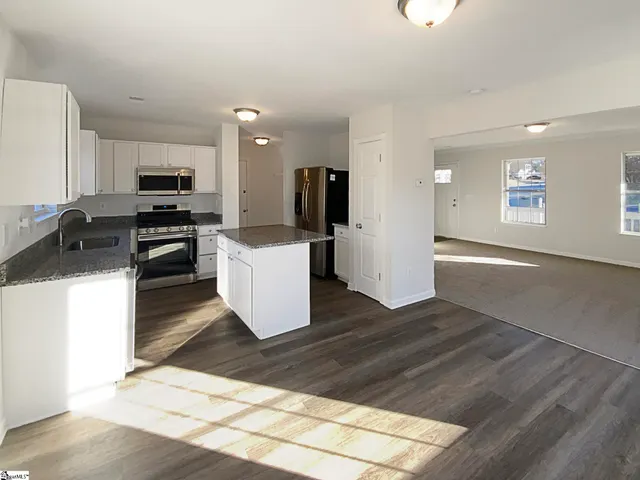 $280,000 | 107 Hampton Ridge Drive, Greer, SC 29651