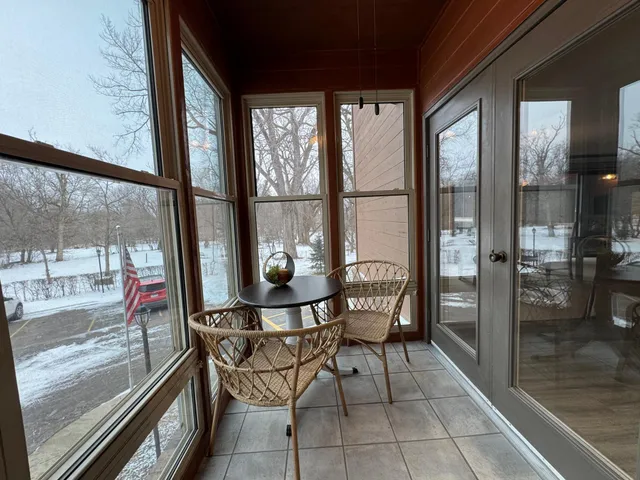 $200,000 | 415 South 4th Street, Unit C1, Marshall, MN 56258