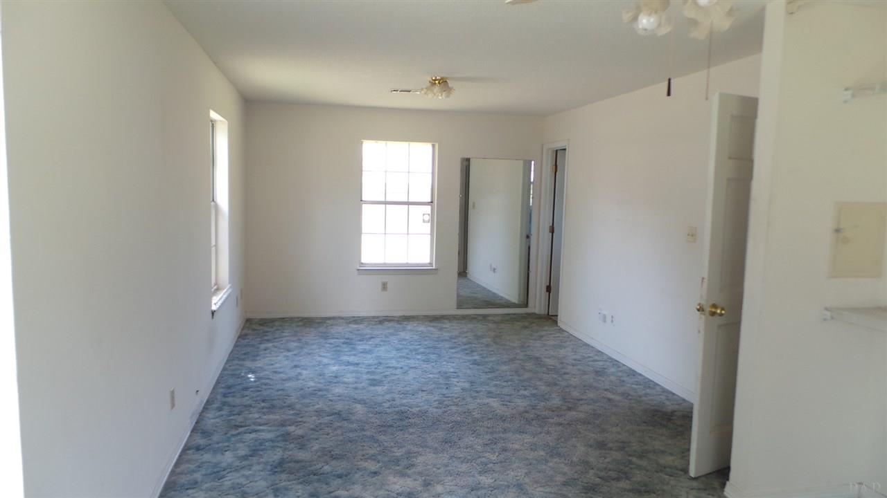 5261 Crowson Road Pensacola, FL 32526 - Photo 21 of 24 Gallery Image 21