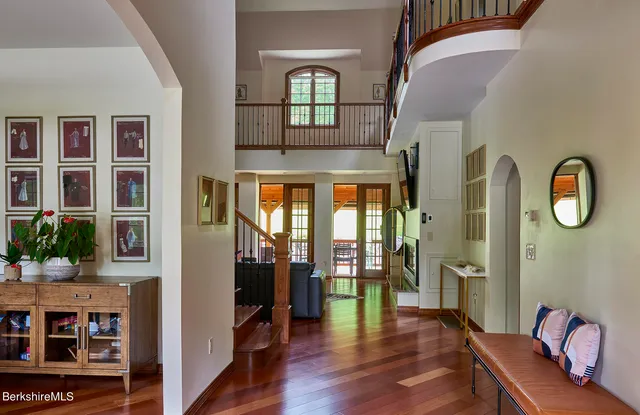 a view of livingroom with furniture and wooden floor
