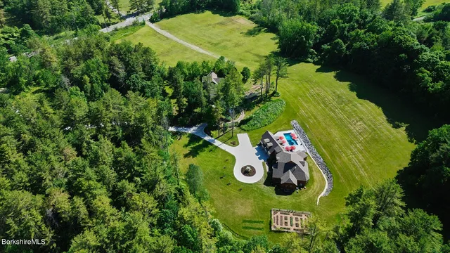 $2,649,000 | 250 West Street, Lenox, MA 01240