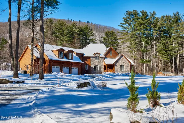 $2,649,000 | 250 West Street, Lenox, MA 01240