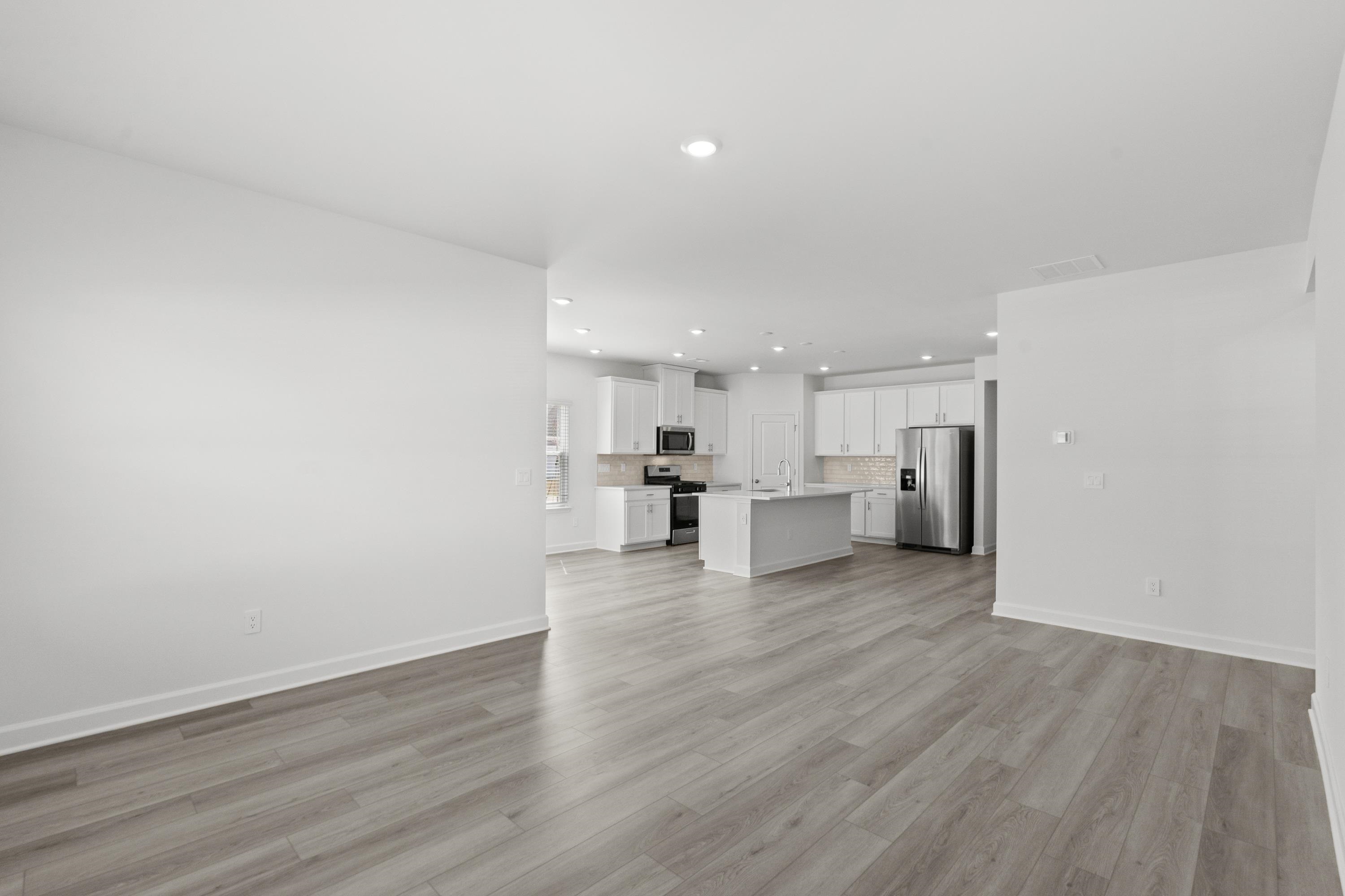 1001 Lauryn Oak Loop Longs, SC 29568 - Photo 7 of 38