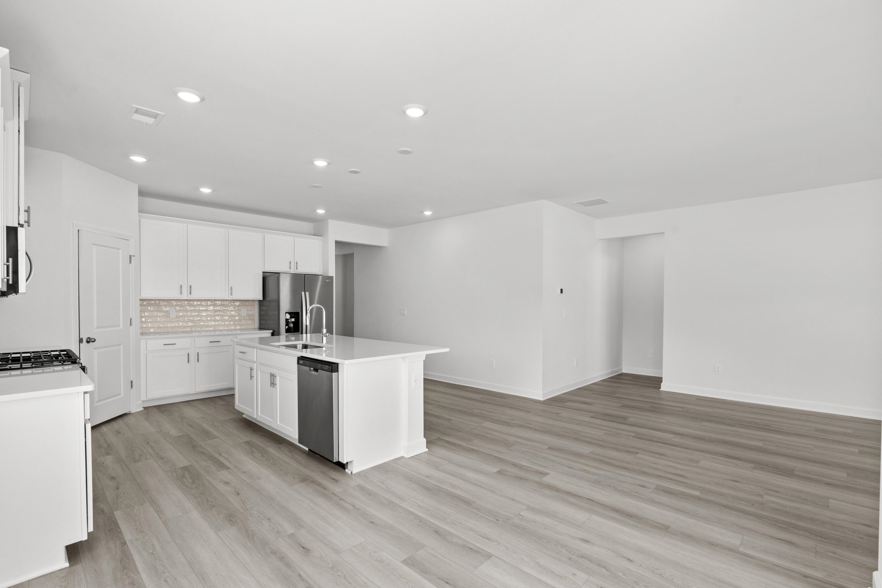 1001 Lauryn Oak Loop Longs, SC 29568 - Photo 9 of 38