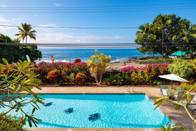 $897,000 | 76-6225 Alii Drive, Unit 105, Kailua-Kona, HI 96740