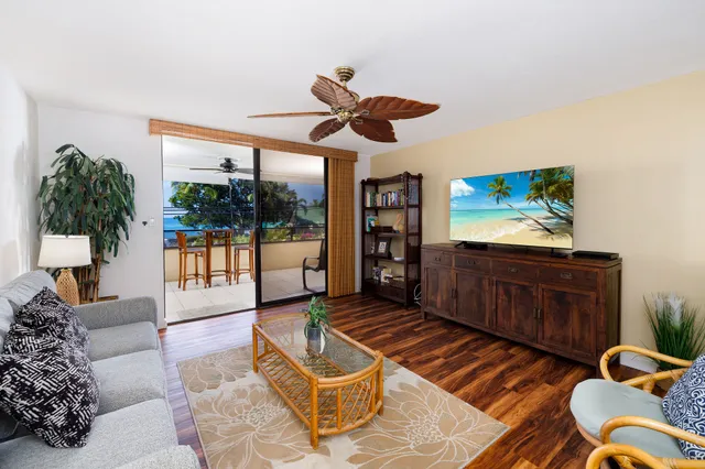 $897,000 | 76-6225 Alii Drive, Unit 105, Kailua-Kona, HI 96740
