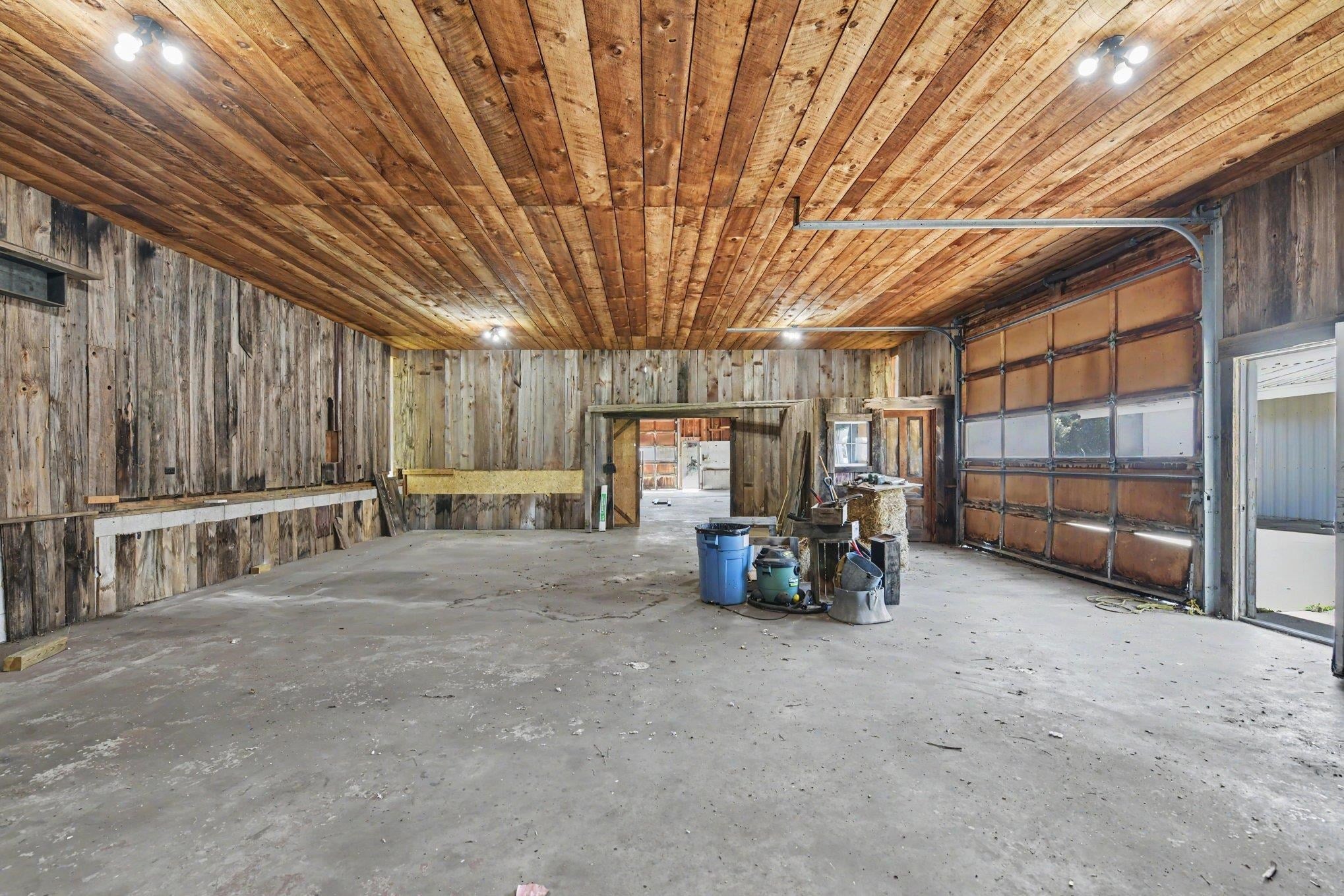 3339 Hartman Road Traverse City, MI 49685 - Photo 33 of 42 Gallery Image 33