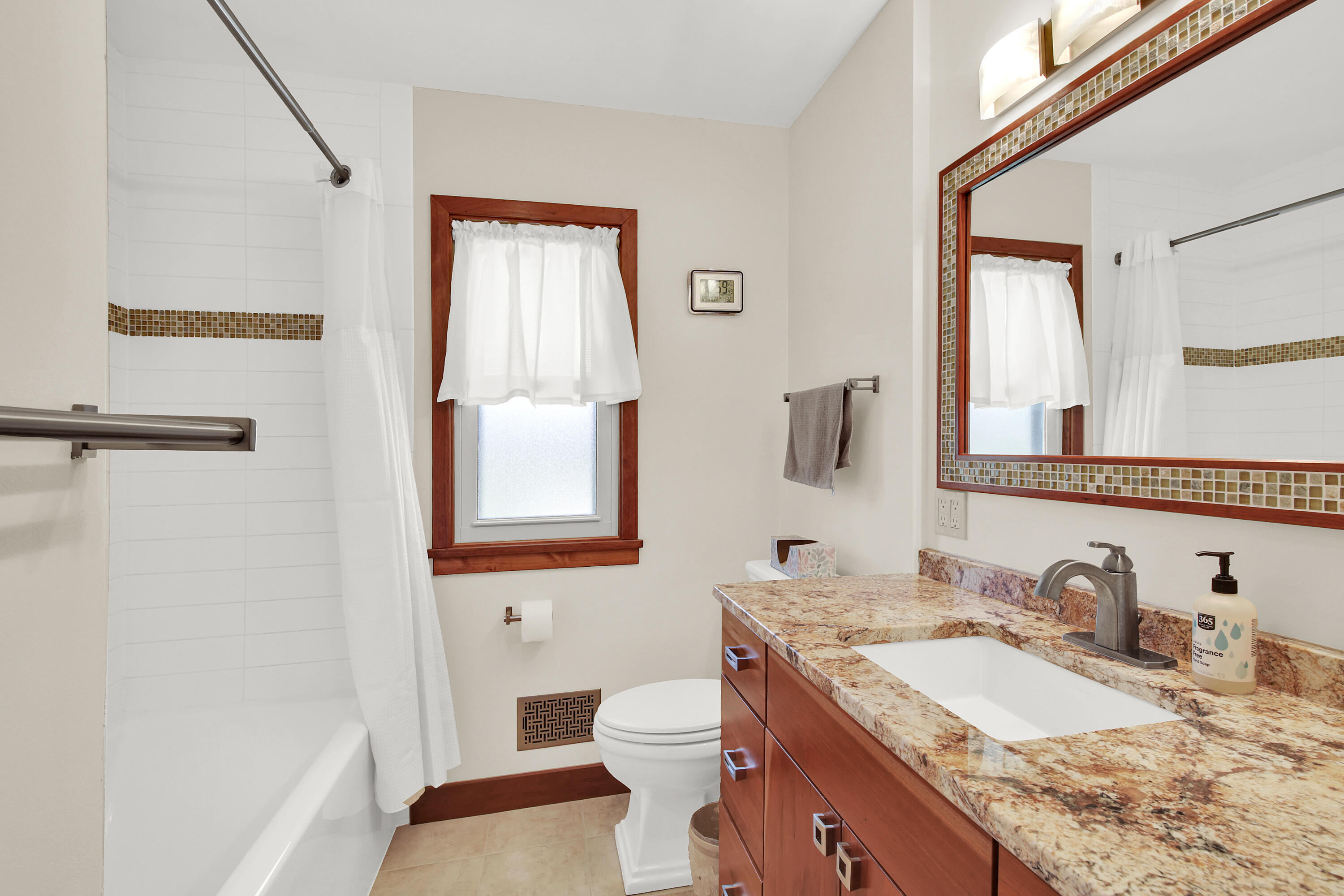 4140 North 162nd Street Brookfield, WI 53005 - Photo 12 of 21 Beautifully Updated Bath