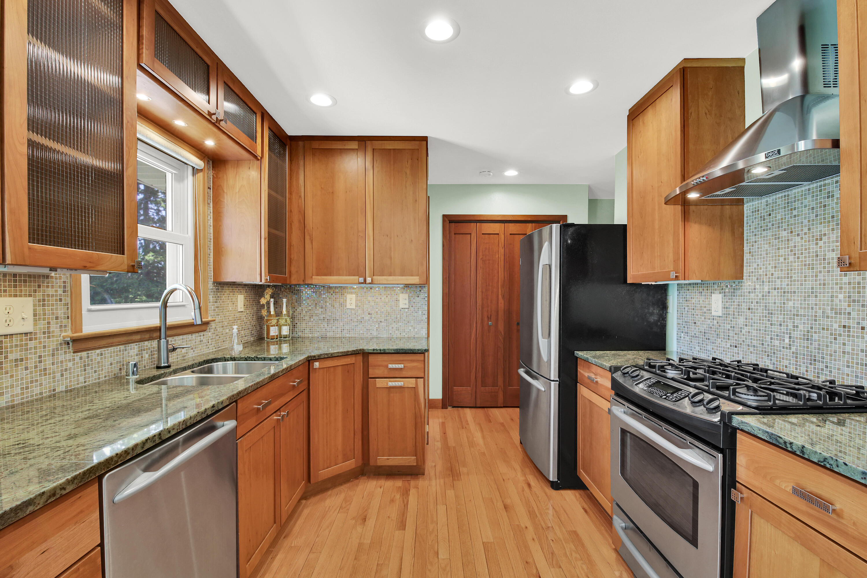 4140 North 162nd Street Brookfield, WI 53005 - Photo 7 of 21 Updated Entertaining Kitchen
