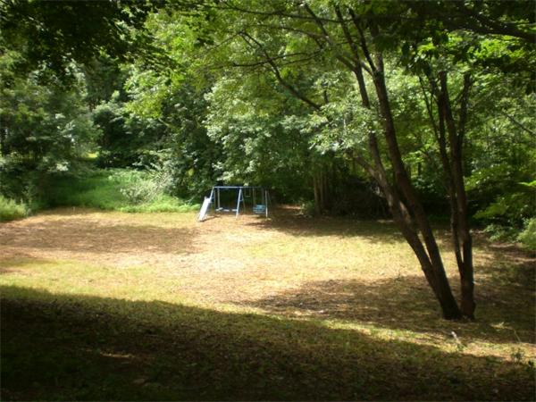 57 Dudley Hill Road Dudley, MA 01571 - Photo 29 of 30 Gallery Image 29