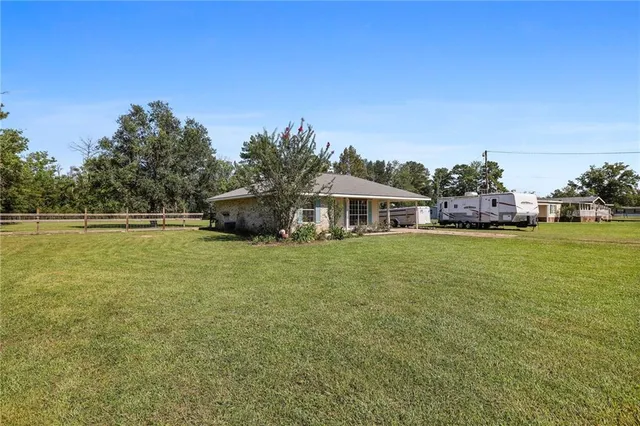 $169,500 | 49448 Gateway Drive, Loranger, LA 70446