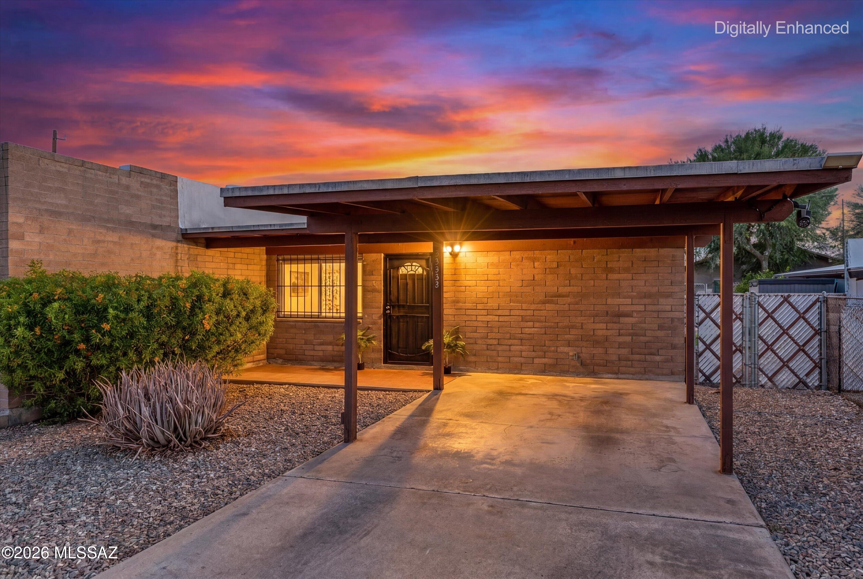 3352 East Fort Lowell Road Tucson, AZ 85716 - Photo 1 of 32