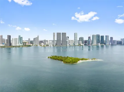 $1,950,000 | 700 Northeast 24th Street, Unit 5206, Miami, FL 33137