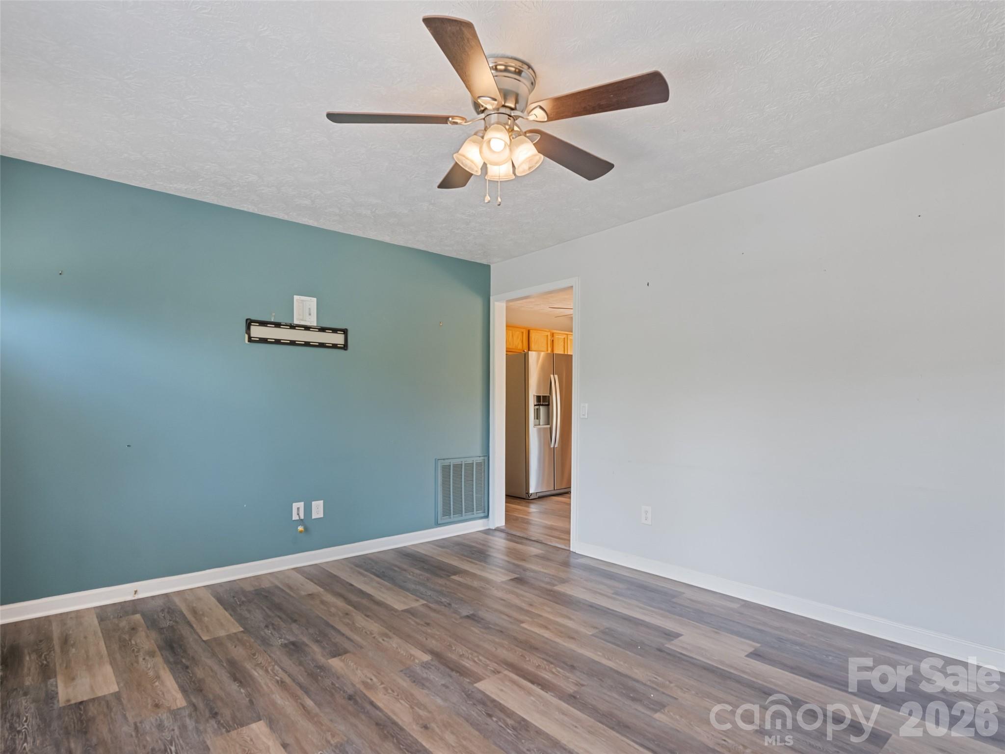 111 Keith Street Clyde, NC 28721 - Photo 11 of 26