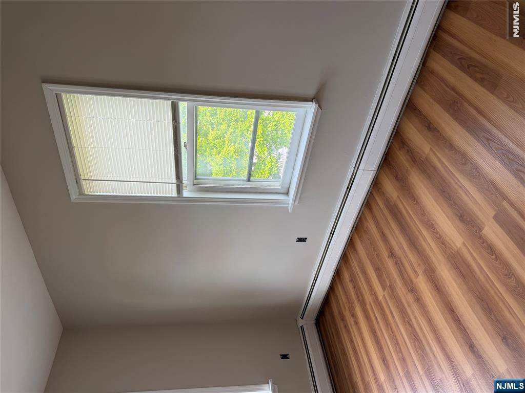 17 Nicholas Street Little Ferry, NJ 07643 - Photo 4 of 14