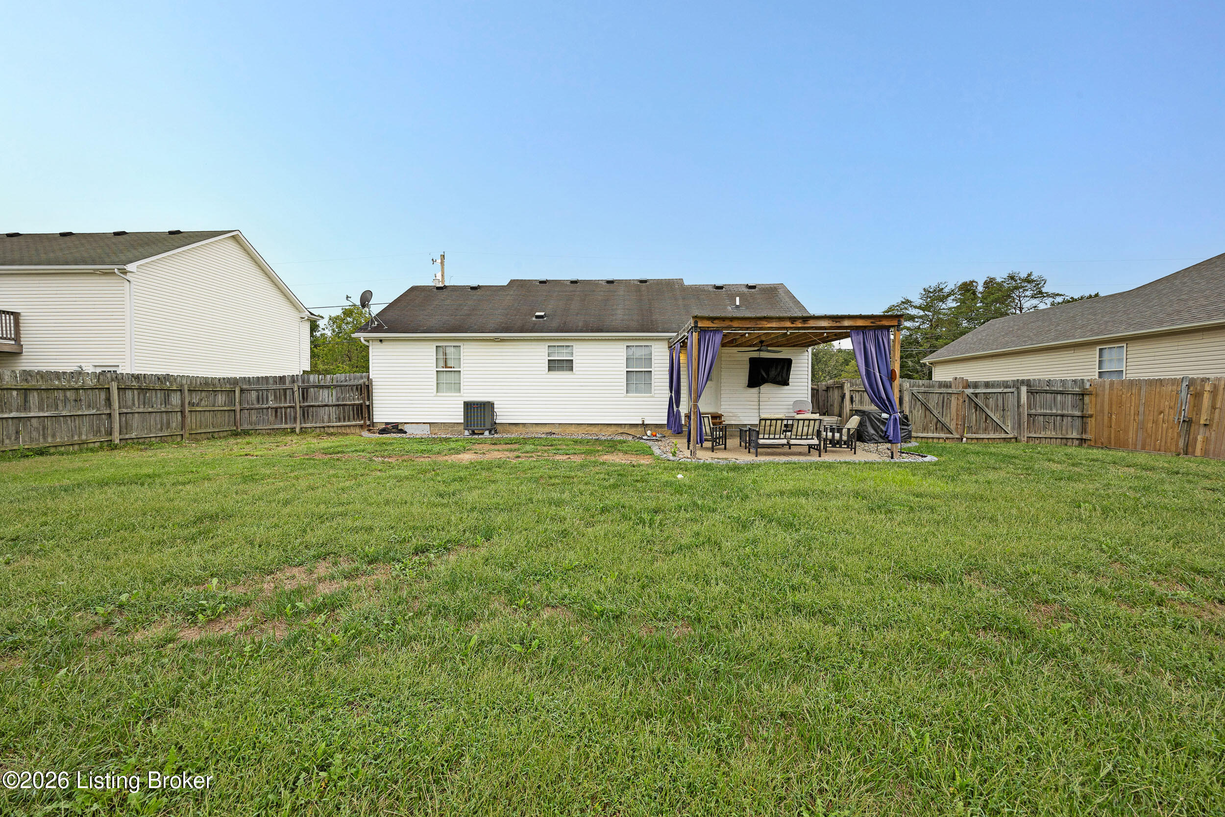 448 Hensley Road Shepherdsville, KY 40165 - Photo 5 of 25 448HensleyRd-5