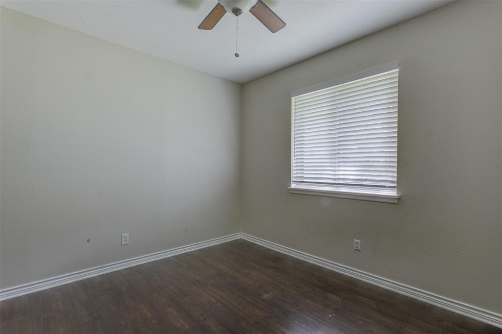 209 Case Street Weatherford, TX 76086 - Photo 14 of 25 bedroom 2