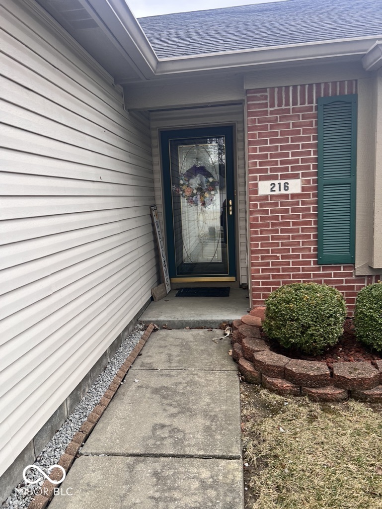 216 Rapid Rill Lane Brownsburg, IN 46112 - Photo 2 of 22