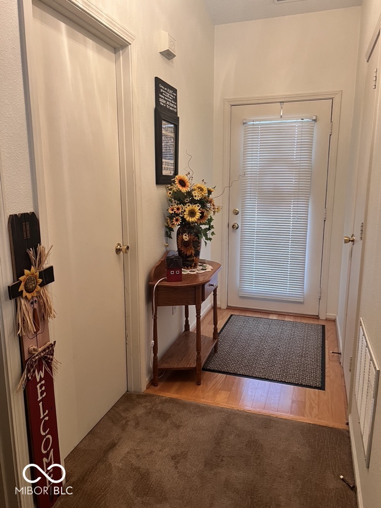 216 Rapid Rill Lane Brownsburg, IN 46112 - Photo 4 of 22