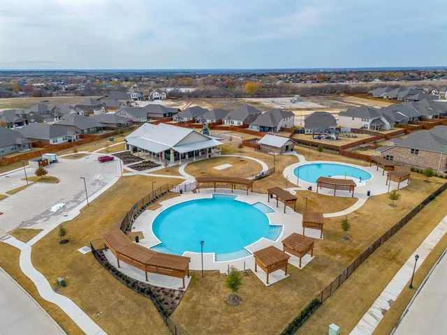 $389,000 | 1832 Chamaeleon Drive, Haslet, TX 76052