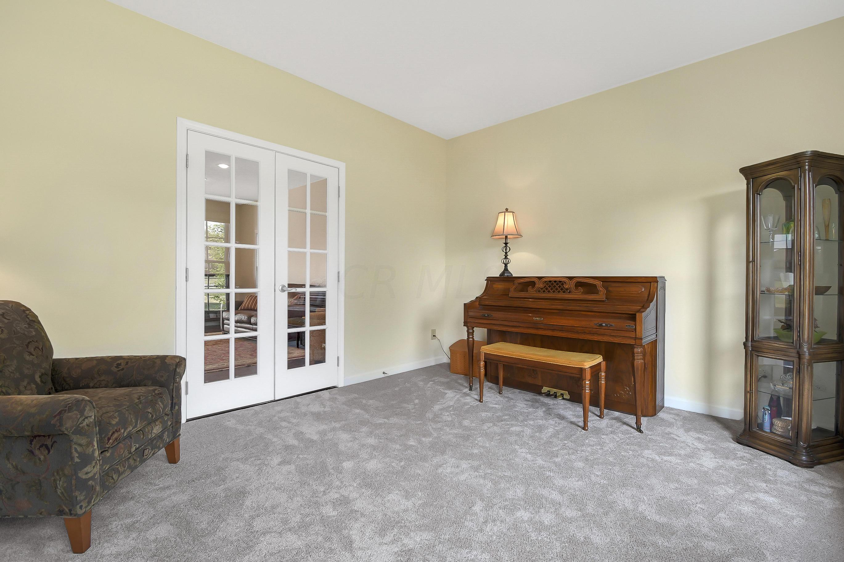 3715 Zuber Road Orient, OH 43146 - Photo 6 of 43 Gallery Image 6