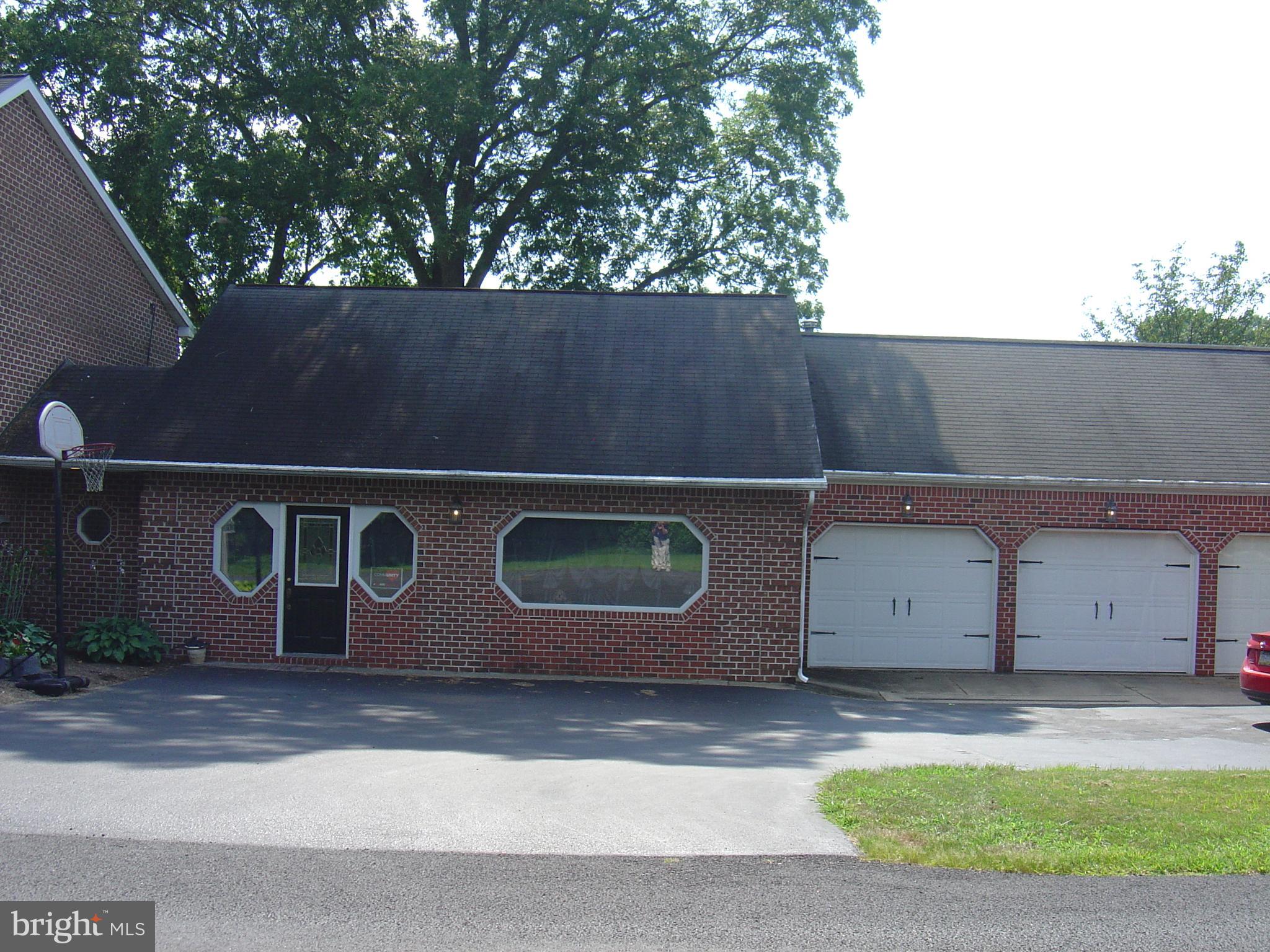 320 Rudy Dam Road Lititz, PA 17543 - Photo 3 of 31