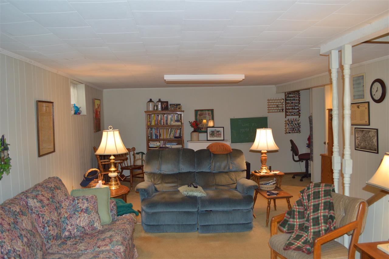 688 North Bicknell Road Wheatland, IN 47597 - Photo 18 of 33 Gallery Image 18