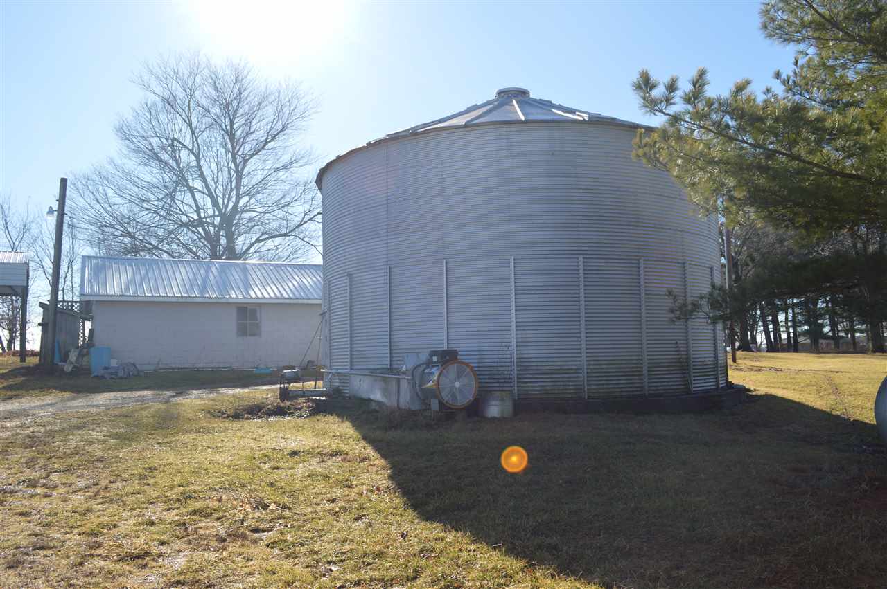 688 North Bicknell Road Wheatland, IN 47597 - Photo 27 of 33 Gallery Image 27