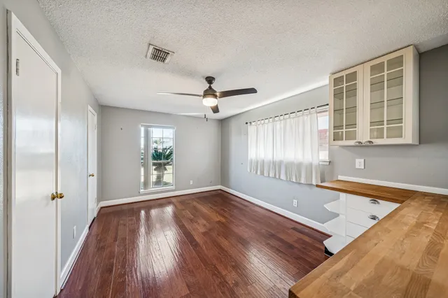 $215,000 | 1918 Atlanta Street, Deer Park, TX 77536