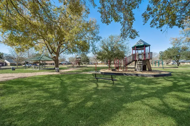 $215,000 | 1918 Atlanta Street, Deer Park, TX 77536