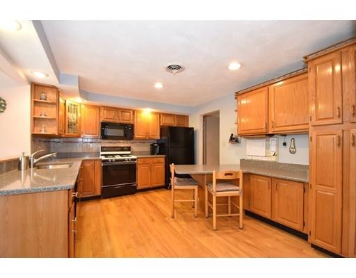 23 Dunster Road Sudbury, MA 01776 - Photo 9 of 25 Gallery Image 9