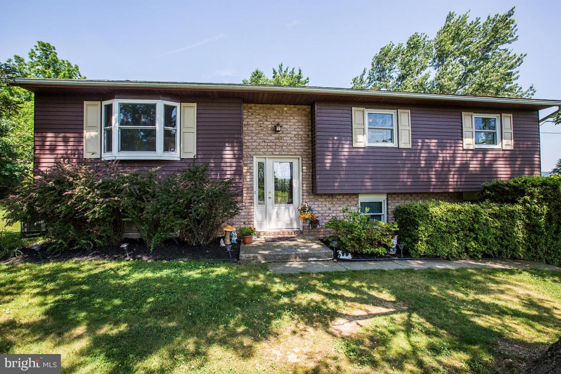 3718 Elizabethtown Road Manheim, PA 17545 - Photo 1 of 54 Gallery Image 1