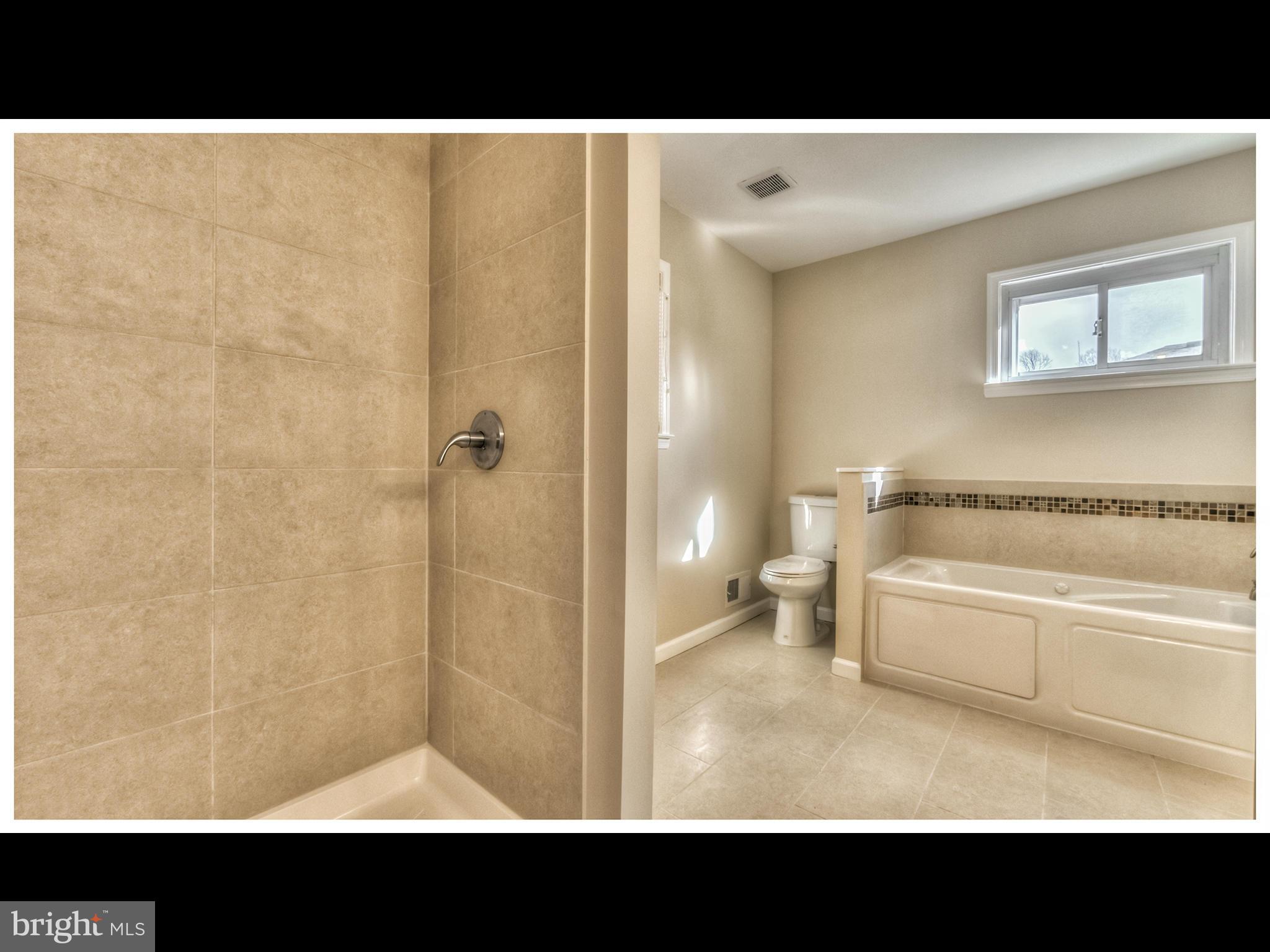 3305 Greenmead Road Baltimore, MD 21244 - Photo 15 of 29 Bath (Master)